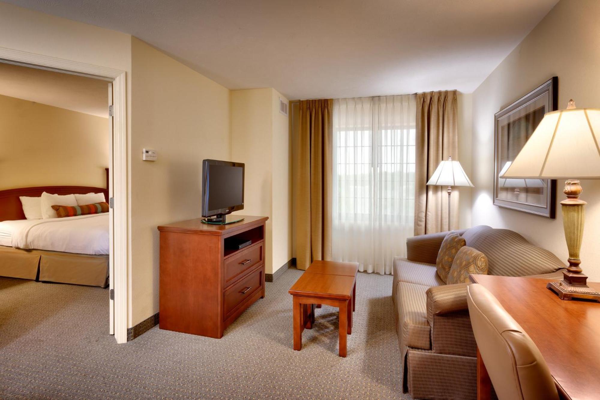 Staybridge Suites Omaha 80Th And Dodge By Ihg מראה חיצוני תמונה